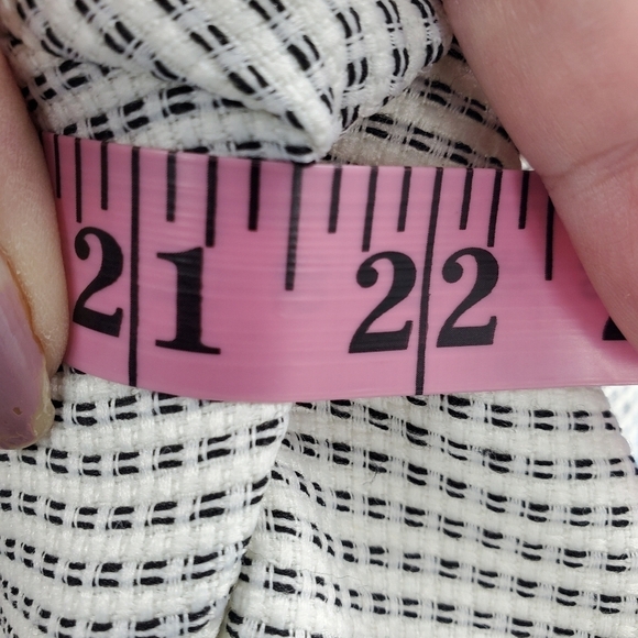 True Envy 3/4 sleeve suit/dress jacket - Picture 4 of 13